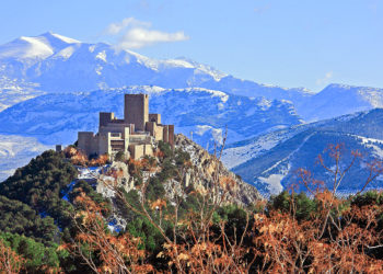 EL CASTILLO DE SANTA CATALINA RECIBE UN 13.20 % MAS QUE EN EL 2018 EN EL PUENTE DE LA CONSTITUCIÓN