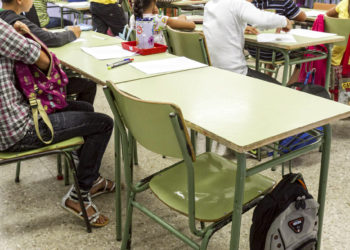 EL PSOE lleva al parlamento la eliminación de las ayudas al absentismo escolar por parte de la Junta