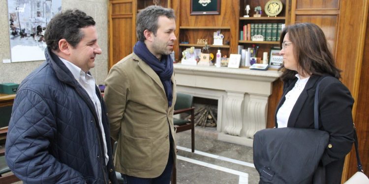 El Alcalde se reúne con el Presidente del colegio de Ingenieros de Caminos, Canales y Puertos de Jaén