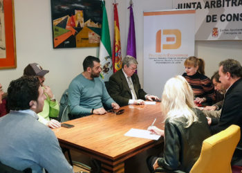 Reunión para la puesta en marcha de la zona de ocio “Olivá-Ba 20.20”