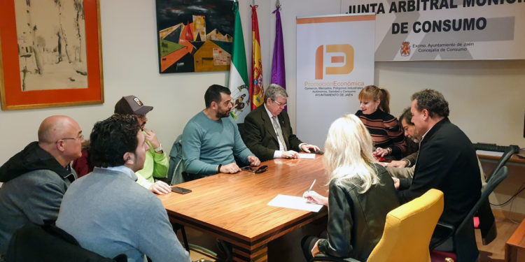 Reunión para la puesta en marcha de la zona de ocio “Olivá-Ba 20.20”