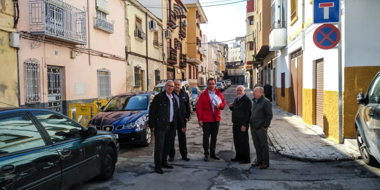 El Ayuntamiento intervendrá en 11 calles de los barrios de La Alcantarilla y El Tomillo