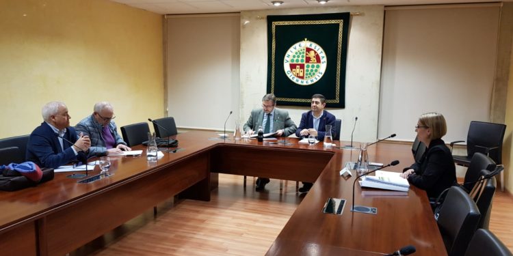 Diputación, UJA, UNED, Plan Estratégico y CES Provincial unen fuerzas para tomar medidas contra la despoblación