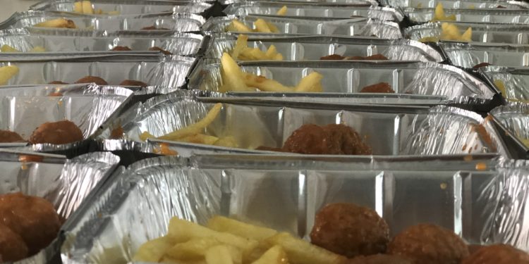 42 familias comen diariamente en Jaén, gracias a La Quintana