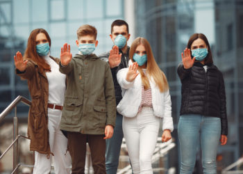 La subdelegada reclama responsabilidad a los jóvenes para no dar pasos atrás en la desescalada