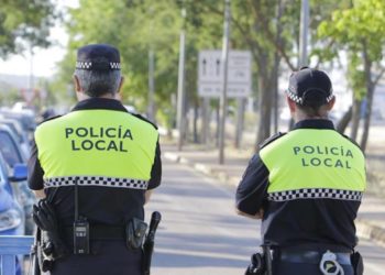 El Ayuntamiento aprueba por primera vez en catálogo de puestos de segunda actividad de la Policía Local que permitirá ocupar destinos como el control de parques y otras instalaciones municipales