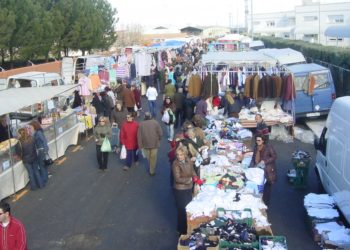El Ayuntamiento estudia la posible celebración del mercadillo con la entrada en vigor de la Fase 1 de Desescalada