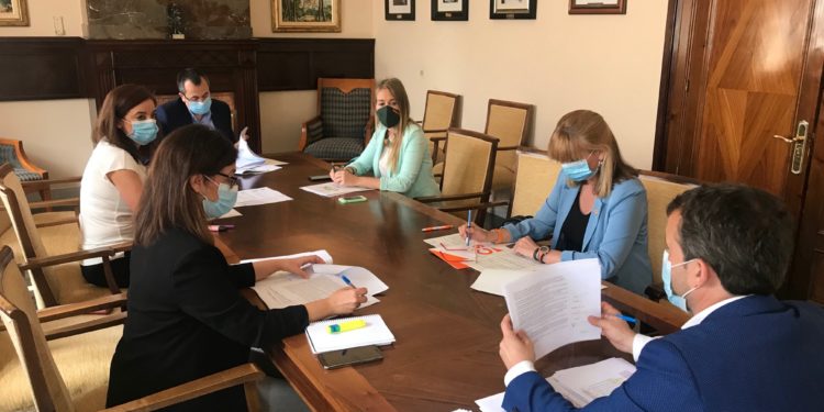 El Ayuntamiento llevará a pleno un documento de consenso con las medidas de recuperación para Jaén a corto y medio plazo