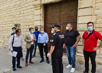 El Ayuntamiento reordenará espacios en la calle Madre Soledad Torres Acosta y los Jardinillos para habilitar dos paradas de taxi en la zona