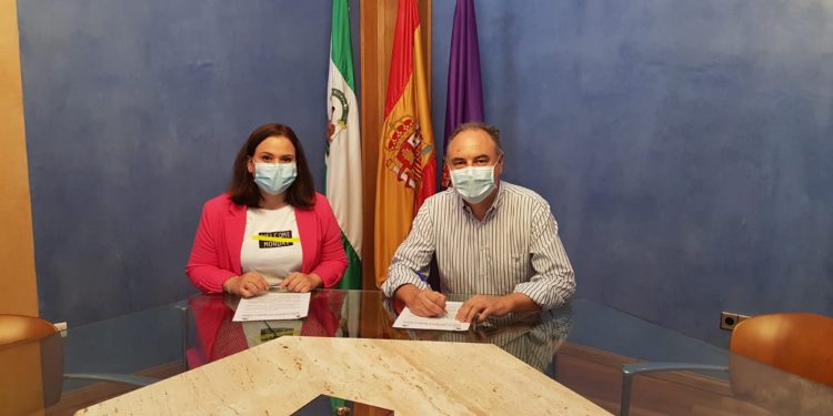 El Patronato de Asuntos Sociales renueva el convenio con Aqualia