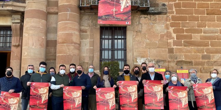 La Semana Santa impregna las calles de La Carolina