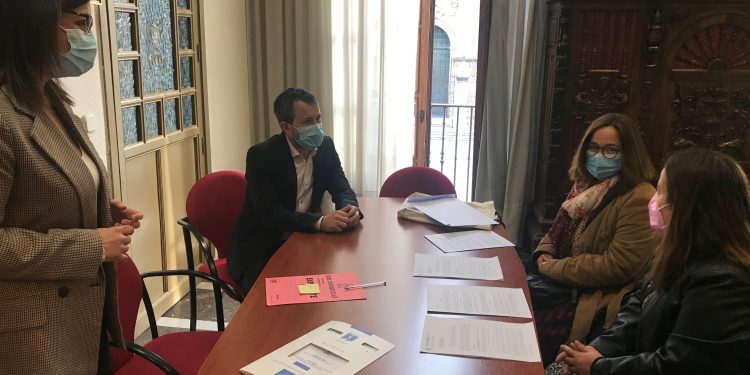 El Ayuntamiento cierra la disposición de nuevas viviendas del entorno de la iglesia de San Miguel