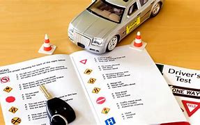 Tráfico defiende que el Sistema CAPA optimiza los recursos, refuerza el aprendizaje de los alumnos y reduce los tiempos de espera para los exámenes de conducir