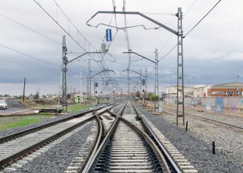 Adif adjudica obras de mejora en la catenaria entre Espeluy y Montoro, en las provincias de Jaén y Córdoba