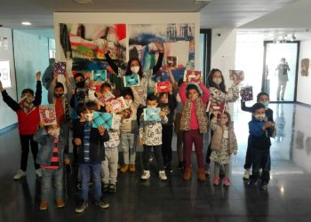 El taller “Tu autorretrato, tu libro” inaugura la programación del Día del Libro