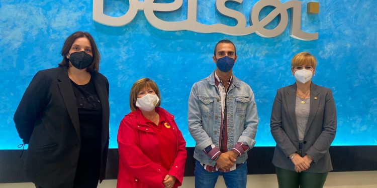 Maria Cantos Visita Software del Sol