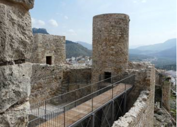 Ábalos visita las obras recientemente finalizadas en el Castillo de La Guardia de Jaén