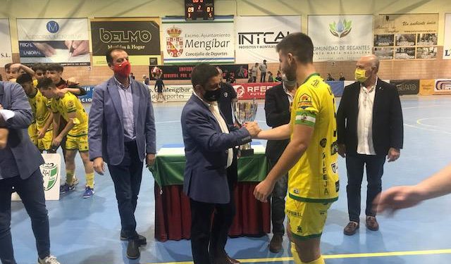 LOS CACHORROS DEL PARAÍSO SE ALZAN CON LA COPA DIPUTACIÓN FS