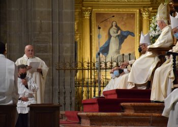 Jaén despide, emocionado, a Don Amadeo, el obispo que enseñó a soñar