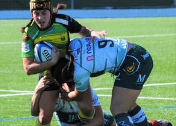 TROPIEZO DE JAÉN RUGBY FEMENINO ANTES DE ENFRENTARSE A LAS LÍDERES