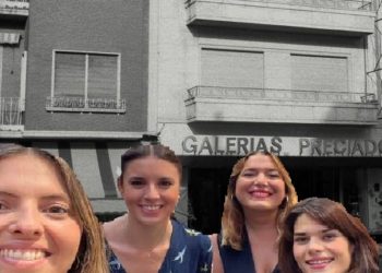 LAS ESCALERAS DE GALERÍAS