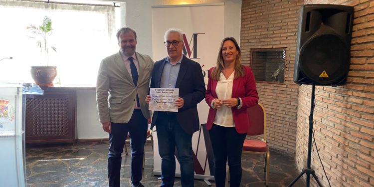 Rafael Latorre y Manuel Laespada ganan el IV Certamen Literario Nacional de Microrrelato por Whatsapp y Relato Breve Isabel Jiménez Pérez