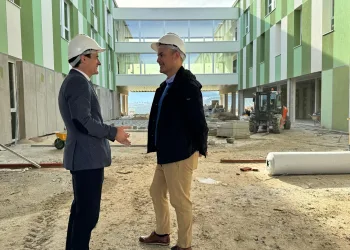 Avance de las obras de la residencia de mayores del Polígono del Valle, cuya fase de construcción concluirá en marzo