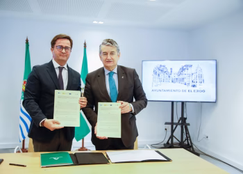 La Junta abrirá un nodo de emprendimiento digital centrado en la agricultura tecnológica en El Ejido