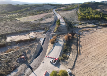 La Junta reabre al tráfico con un desvío provisional la carretera de Serón que fue destruida por la DANA