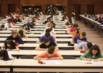 La Junta impulsa la creación de más de 4.300 empresas creadas por casi 4.700 universitarios