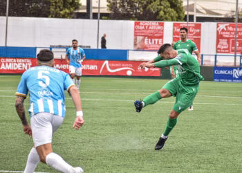 EL REAL JAÉN SE ACERCA AL LÍDER EN UNA JORNADA DECISIVA
