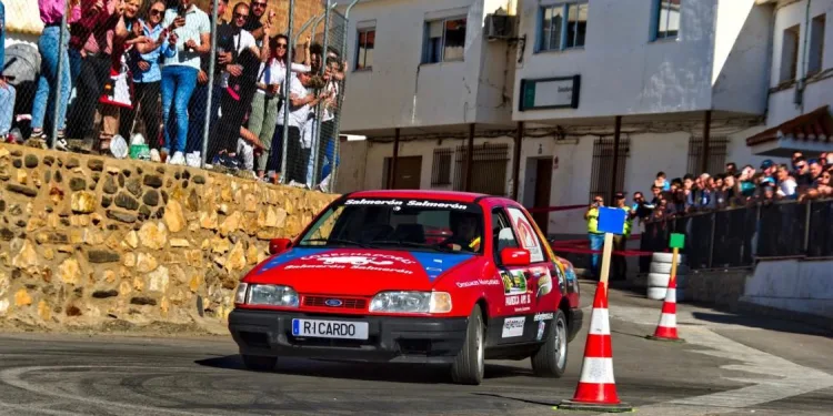 Dólar se convierte en el epicentro del automovilismo andaluz