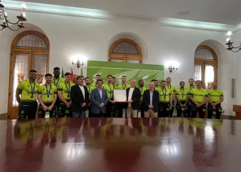 El presidente de la Diputación recibe en el Palacio Provincial al Jaén Paraíso Interior FS