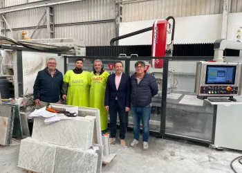 Guillermo Casquet visita la empresa Arti di Pietra D’macael