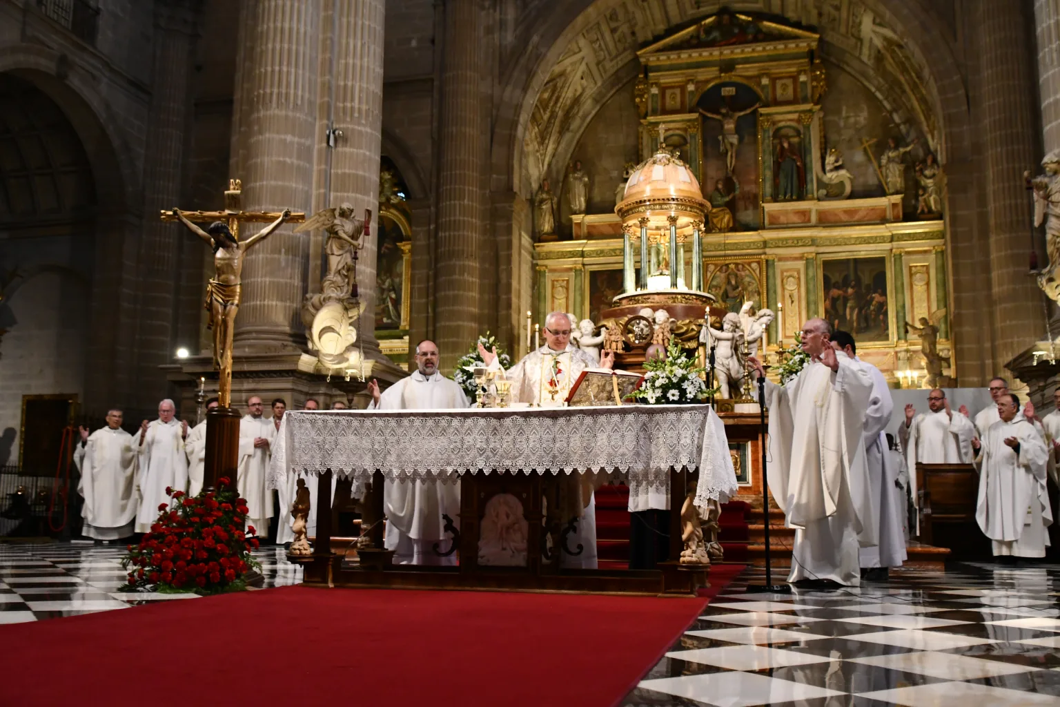 La Iglesia de Jaén da gracias por el pontificado de León XIV: Pastor de unidad, paz y esperanza