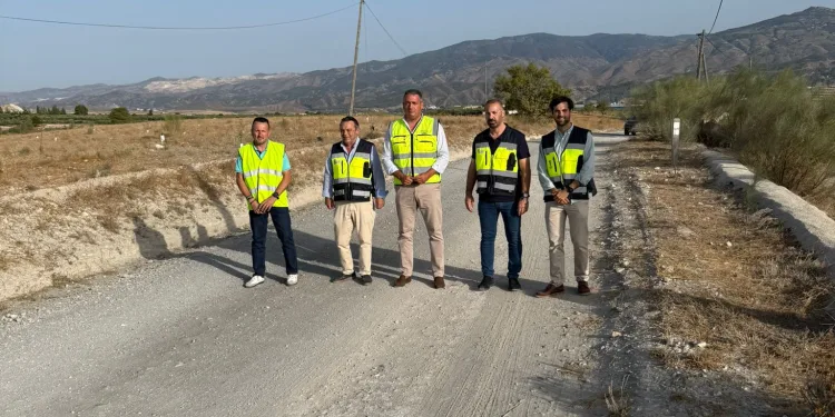 Diputación hace realidad la demanda de Mejorar el camino Póveda, que une Lúcar y  Tíjola