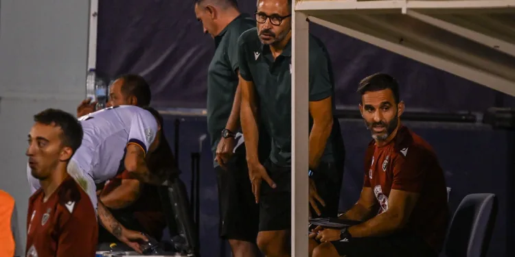 El Real Jaén no encuentra respuestas y cae en La Victoria frente al Torremolinos