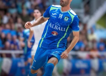 Poderoso caballero es Don Dinero: Jaén Paraíso Interior paga la cláusula de Eloy Rojas