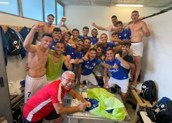 El Linares Deportivo asalta Almería con máxima efectividad