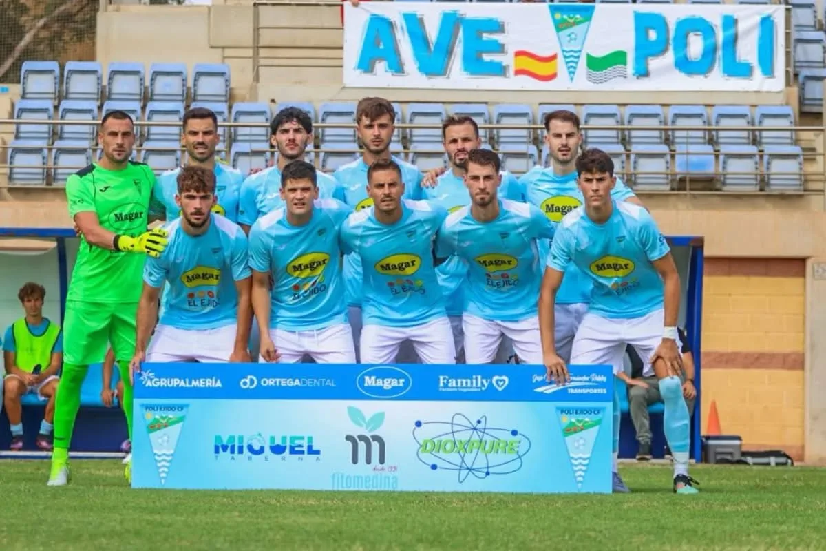 Exhibición celeste para inaugurar el casillero de victorias