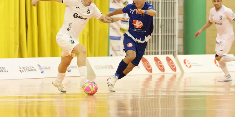 Avanza Jaén domina en Zaragoza y suma una importante victoria (2-5) ante Entrerríos