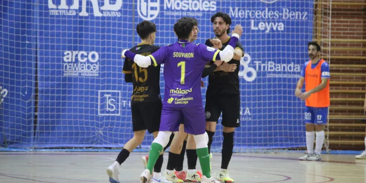 EL CONJUNTO DEL HEREDIA 21 SE VIO SORPRENDIDO EN MOSTOLES