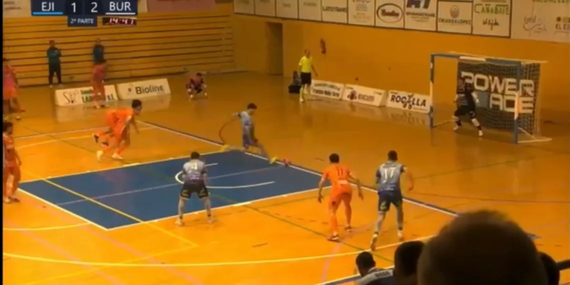 El Ejido vence y convence ante un Burela muy activo