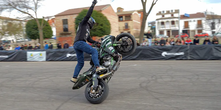 Begíjar vibra con un fin de semana de motor total