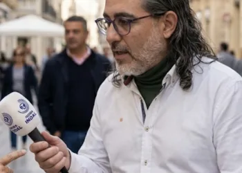 Cuando informar molesta En Cantoria