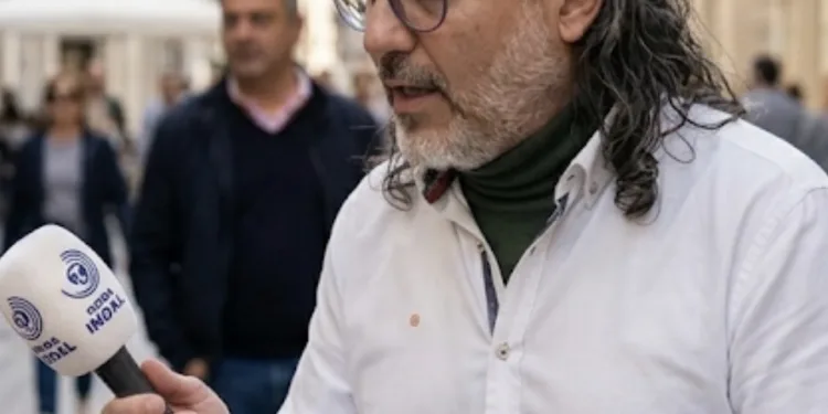 Cuando informar molesta En Cantoria