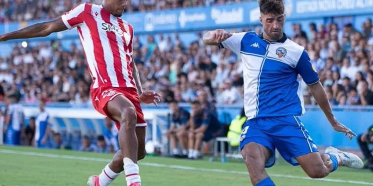 El Sabadell amarga el estreno del Almería en la Nova Creu Alta