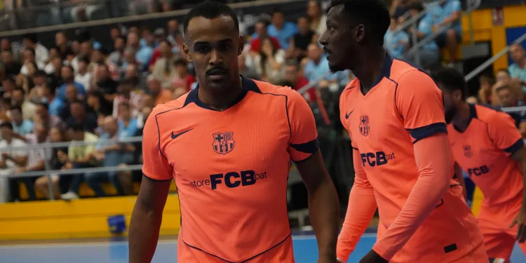 El poder de la pegada entrega la victoria al Barça en El Ejido